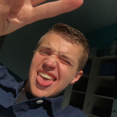 Lorenzo is looking for a Room / Studio in Amsterdam