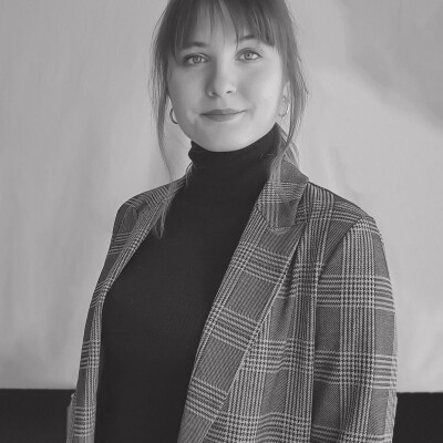 Sophie  zoekt een Appartement / Studio / Woonboot in Amsterdam