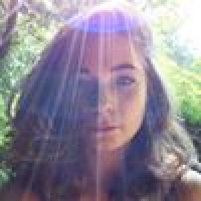 Nuria is looking for a Room / Apartment / Rental Property / Studio / HouseBoat in Amsterdam