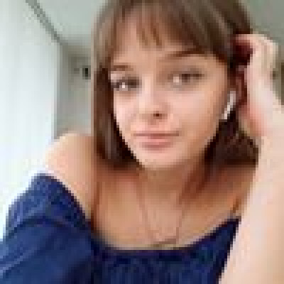 Daria  is looking for a Room / Apartment / Rental Property / Studio in Amsterdam