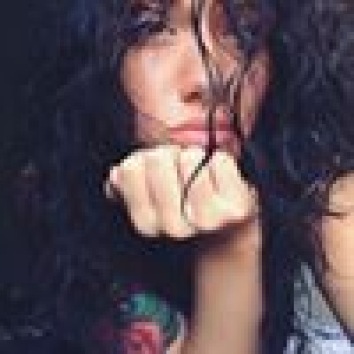 Lisz is looking for an Apartment / Rental Property / Studio / HouseBoat in Amsterdam