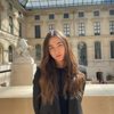 Marian  is looking for a Room / Apartment / Studio in Amsterdam