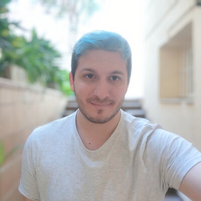 Andy is looking for a Room / Apartment / Rental Property / Studio / HouseBoat in Amsterdam