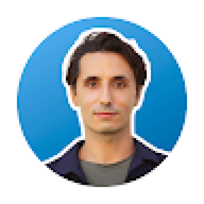 Alex zoekt een Kamer / Appartement / Huurwoning / Studio / Woonboot in Amsterdam