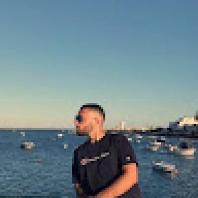 Gonçalo Machado is looking for a Room / Apartment / Rental Property / Studio in Amsterdam