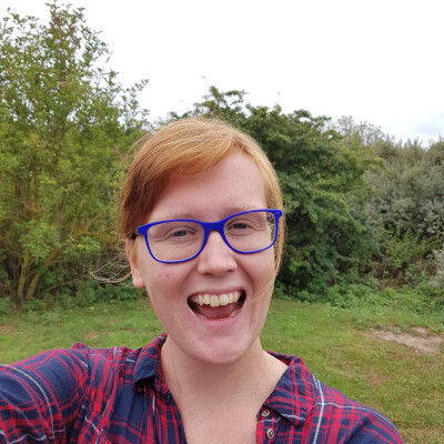 Susanne zoekt een Kamer / Appartement / Huurwoning / Studio / Woonboot in Amsterdam