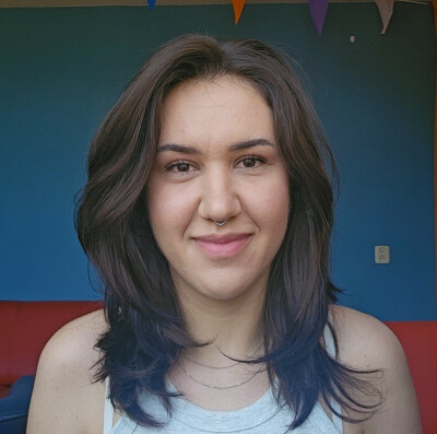 Yovana is looking for a Room / Apartment / Studio in Amsterdam