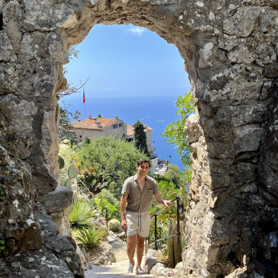 Isaac zoekt een Kamer / Studio / Woonboot in Amsterdam