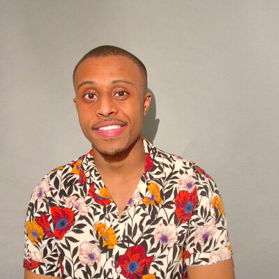 Shiikhey zoekt een Kamer / Appartement / Studio in Amsterdam