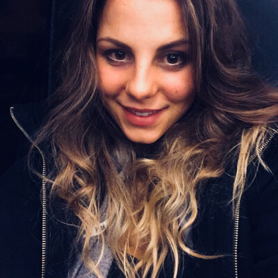 Anuschka zoekt een Kamer / Appartement / Huurwoning / Studio / Woonboot in Amsterdam