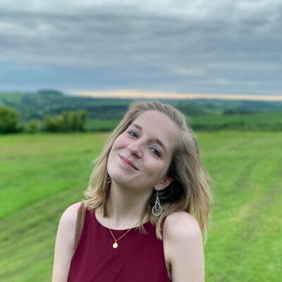 Louise  zoekt een Kamer in Amsterdam