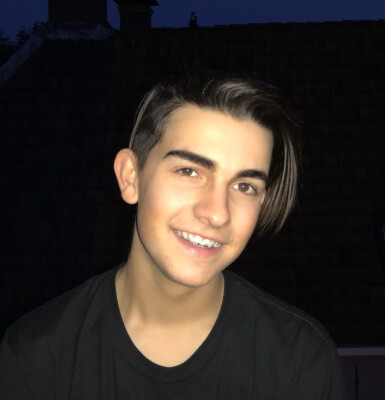 Julian is looking for a Room / Apartment / Rental Property / Studio / HouseBoat in Amsterdam