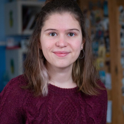 Emilia zoekt een Kamer / Appartement / Huurwoning / Studio / Woonboot in Amsterdam