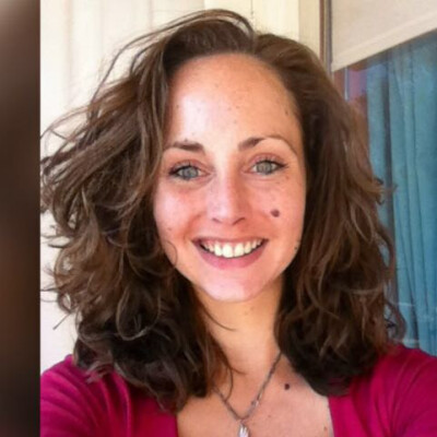 Janneke  is looking for an Apartment / Rental Property / Studio / HouseBoat in Amsterdam