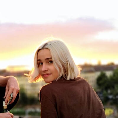 Mia is looking for a Room / Apartment / Studio / HouseBoat in Amsterdam