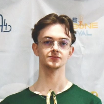 CAMILLE zoekt een Kamer / Appartement in Amsterdam