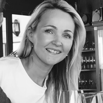 Femke zoekt een Appartement / Huurwoning / Studio / Woonboot in Amsterdam