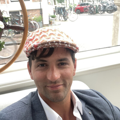 Wiland zoekt een Kamer / Appartement / Huurwoning / Studio / Woonboot in Amsterdam