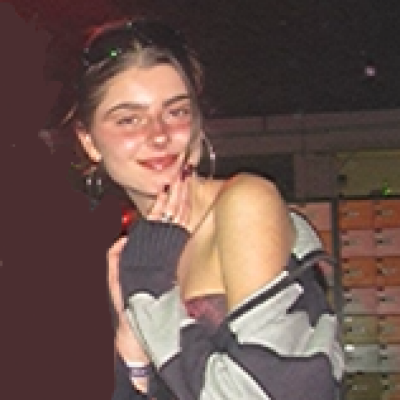 Eva is looking for a Room / Apartment / Rental Property / Studio / HouseBoat in Amsterdam