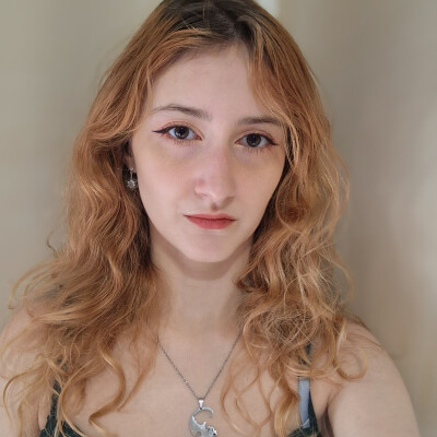 Raluca is looking for a Room / Apartment / Studio in Amsterdam