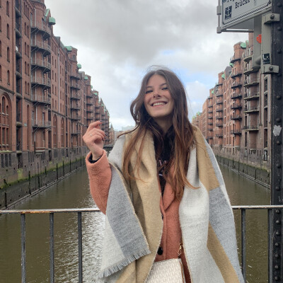 Elena  is looking for a Room in Amsterdam