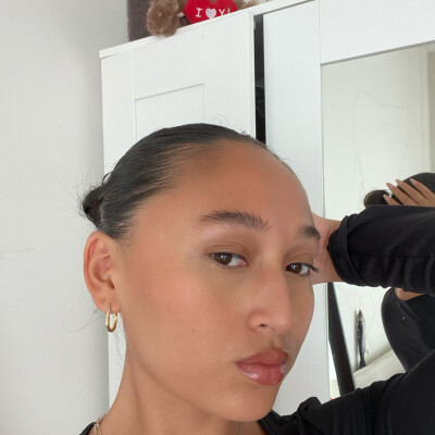 Anastasia zoekt een Appartement / Studio in Amsterdam