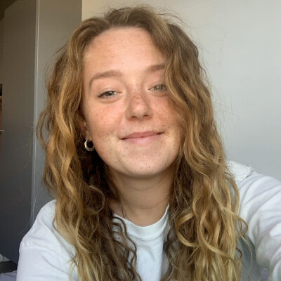 Femke zoekt een Appartement / Huurwoning / Studio in Amsterdam