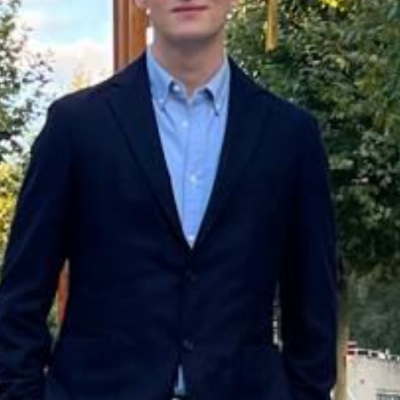 Cem  is looking for an Apartment / Studio in Amsterdam