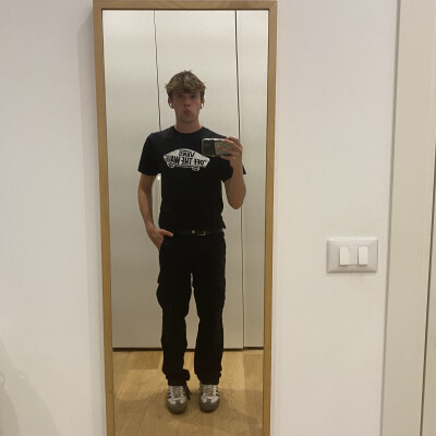 Pietro is looking for a Room / Apartment in Amsterdam