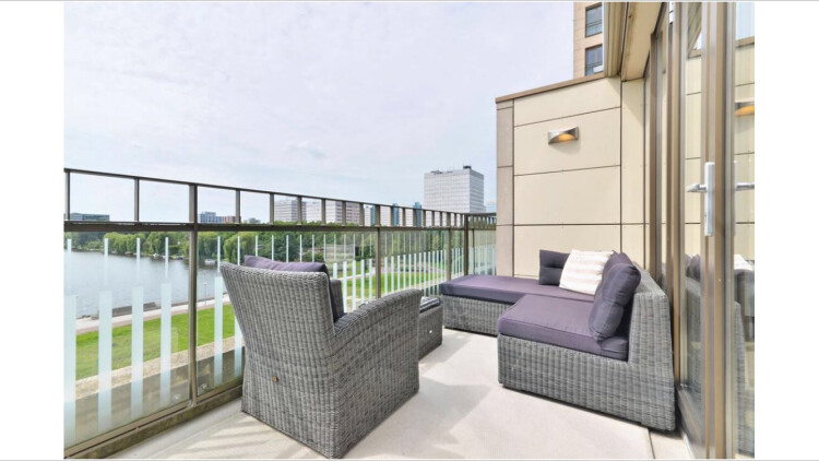 Balcony overviewing lake