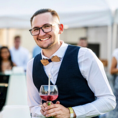 Ferenc is looking for a Room / Apartment / Studio in Amsterdam