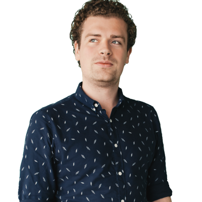 Thom  zoekt een Kamer / Appartement / Huurwoning / Studio / Woonboot in Amsterdam