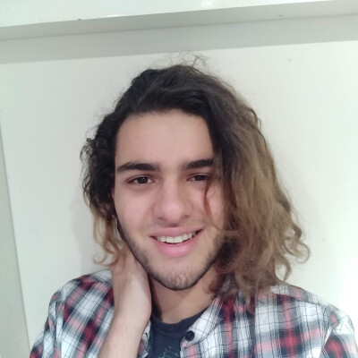 Niklas zoekt een Kamer / Appartement / Huurwoning in Amsterdam