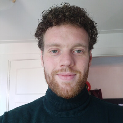 Evan is looking for a Room / Apartment / Rental Property / Studio in Amsterdam