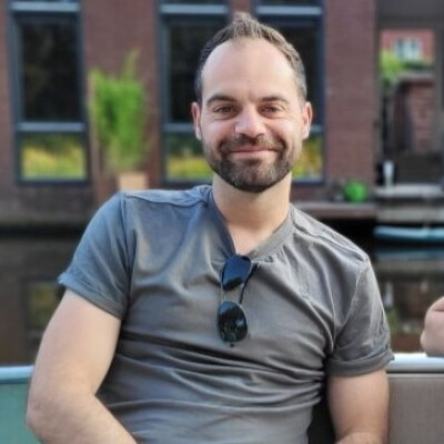 Roy is looking for a Room / Apartment / Rental Property / Studio in Amsterdam