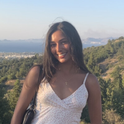 Yasmine zoekt een Appartement / Studio in Amsterdam