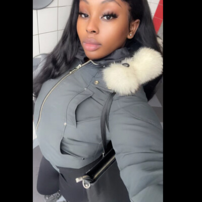 Fredica   is looking for a Room / Apartment / Rental Property / Studio in Amsterdam