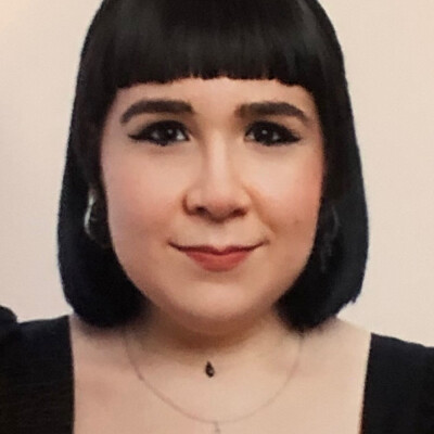 AAlba  zoekt een Studio / Woonboot in Amsterdam