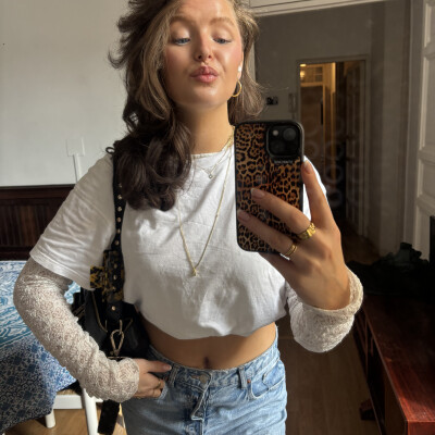 Amanda Schalkx zoekt een Kamer / Appartement / Huurwoning in Amsterdam