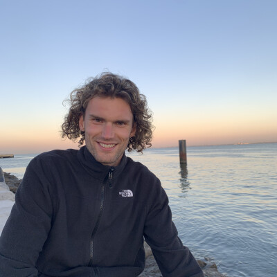 Cormick  is looking for a Room / Apartment / Rental Property / Studio / HouseBoat in Amsterdam