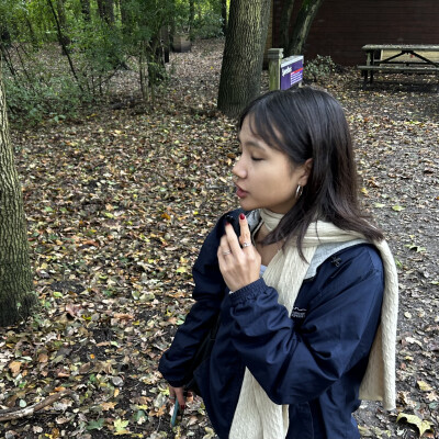 Zelden is looking for an Apartment / Rental Property / Studio / HouseBoat in Amsterdam