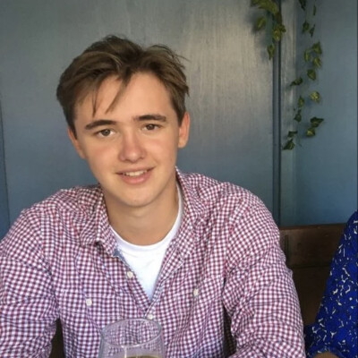 Tom is looking for a Room in Amsterdam