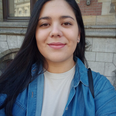 Luciana  is looking for a Room in Amsterdam