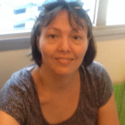 AwesomeMona zoekt een Kamer / Appartement / Huurwoning / Studio in Amsterdam