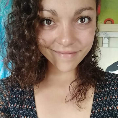 Lu zoekt een Kamer / Appartement / Huurwoning / Studio / Woonboot in Amsterdam