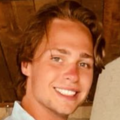 Cezar zoekt een Kamer / Appartement / Huurwoning / Studio / Woonboot in Amsterdam