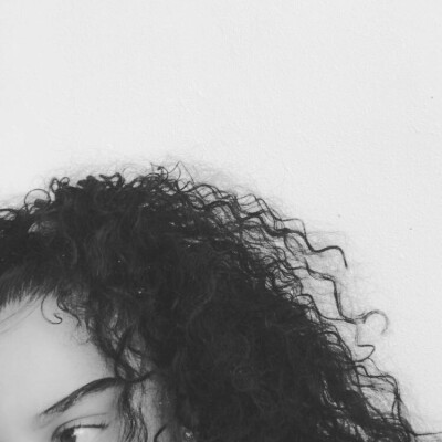 Shelina zoekt een Kamer / Appartement / Huurwoning / Studio in Amsterdam