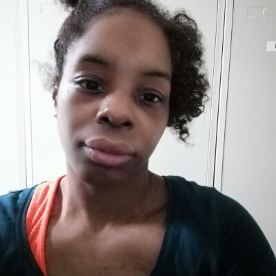 Anisha zoekt een Kamer / Studio in Amsterdam