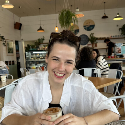 Jemima zoekt een Kamer / Appartement in Amsterdam