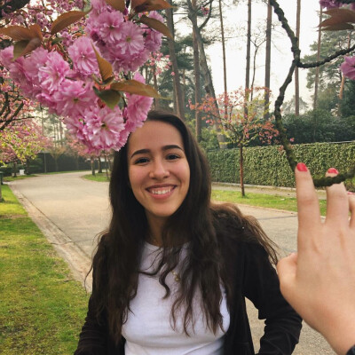 Julia  is looking for a Room / Apartment / Rental Property / Studio in Amsterdam